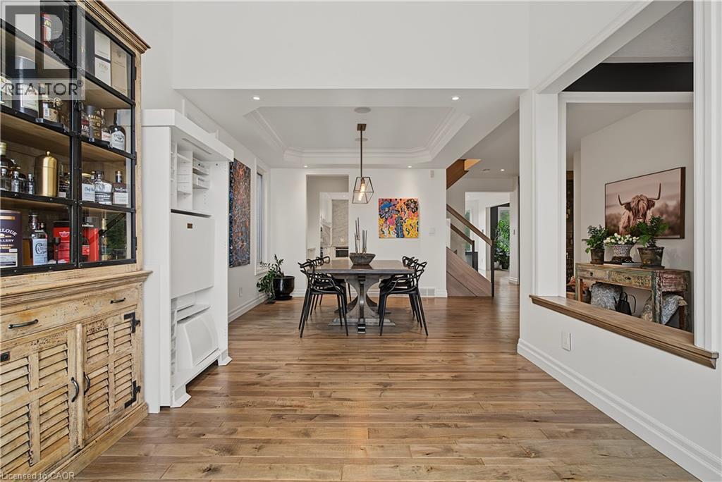 422 RIDEAU RIVER Street thumbnail 7