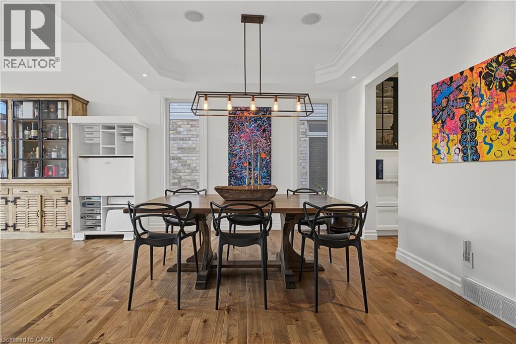 422 RIDEAU RIVER Street thumbnail 9