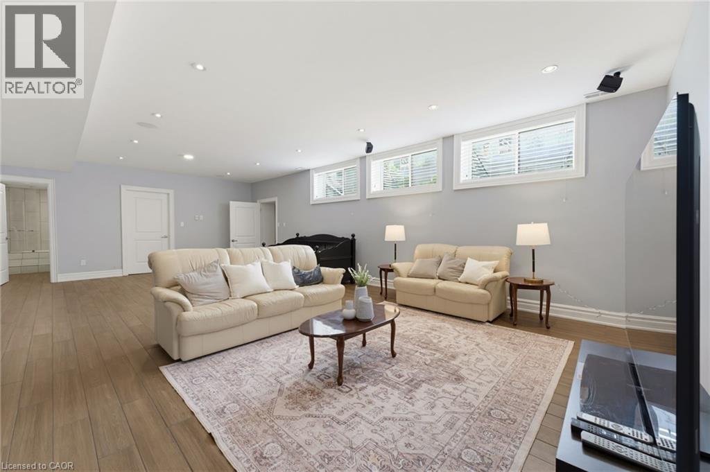 38 RIVER VALLEY Drive thumbnail 42