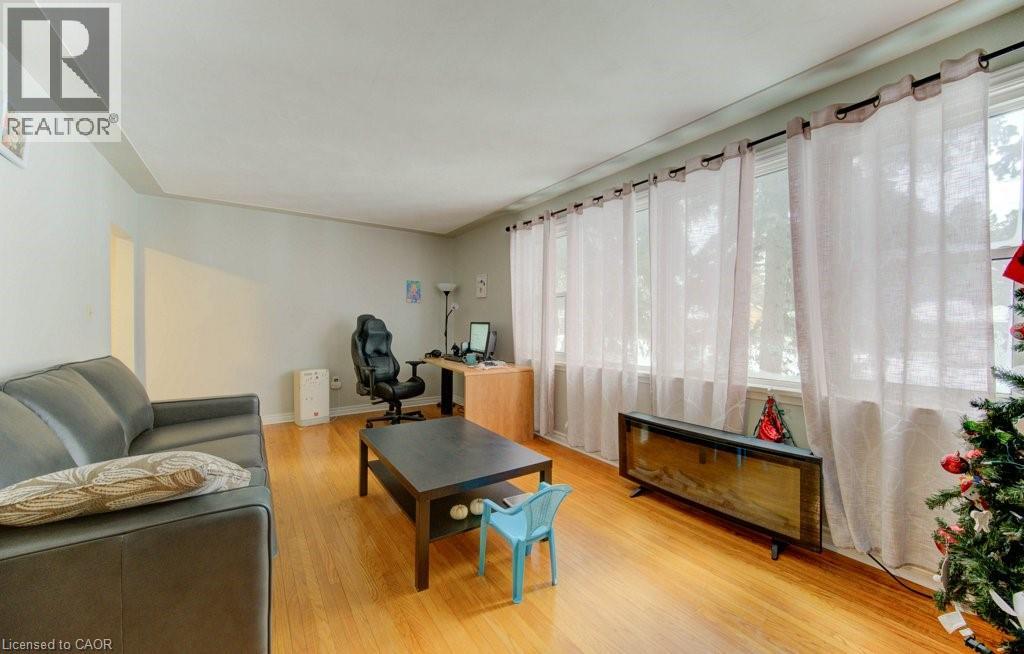 109 ETON Drive thumbnail 5
