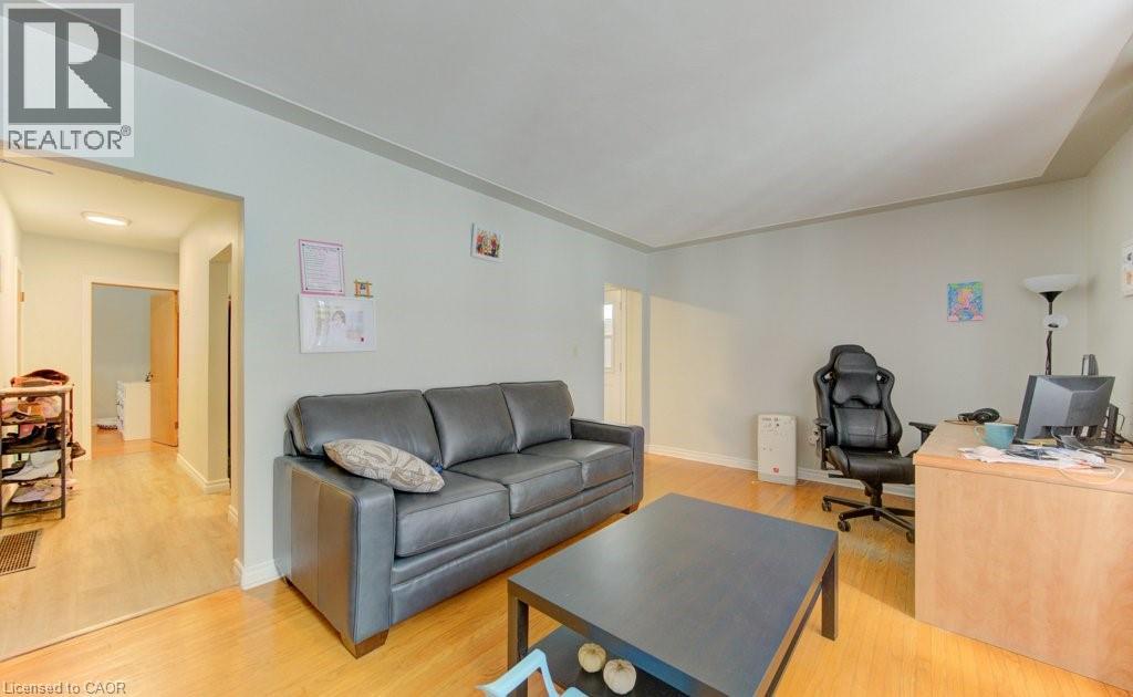 109 ETON Drive thumbnail 3
