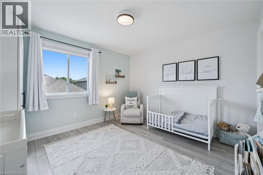 130 WOODBERRY Crescent thumbnail 21