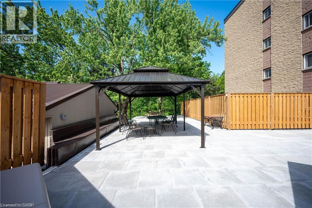 400 CHAMPLAIN Boulevard Unit# 404 thumbnail 34