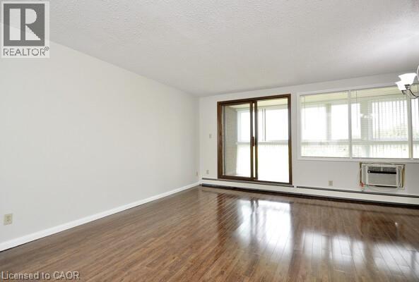 400 CHAMPLAIN Boulevard Unit# 404 thumbnail 19