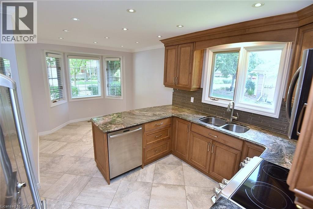 335 GEORGE Street N Unit# 1 thumbnail 17