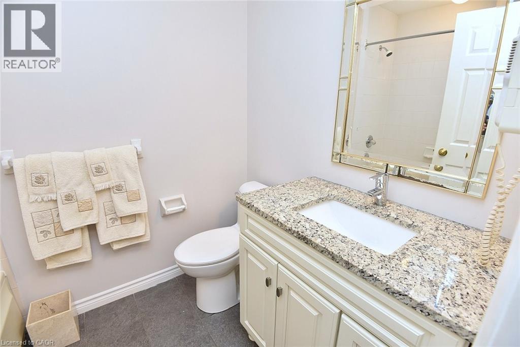 335 GEORGE Street N Unit# 1 thumbnail 28