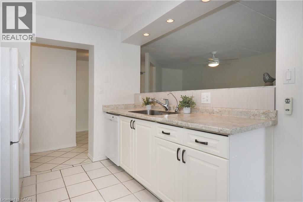 35 BUTE Street Unit# 303 thumbnail 10