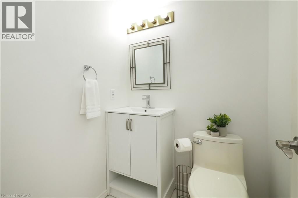 35 BUTE Street Unit# 303 thumbnail 21