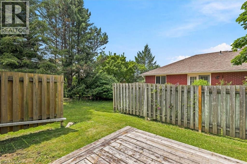 75 BEASLEY Crescent Unit# 14 thumbnail 39