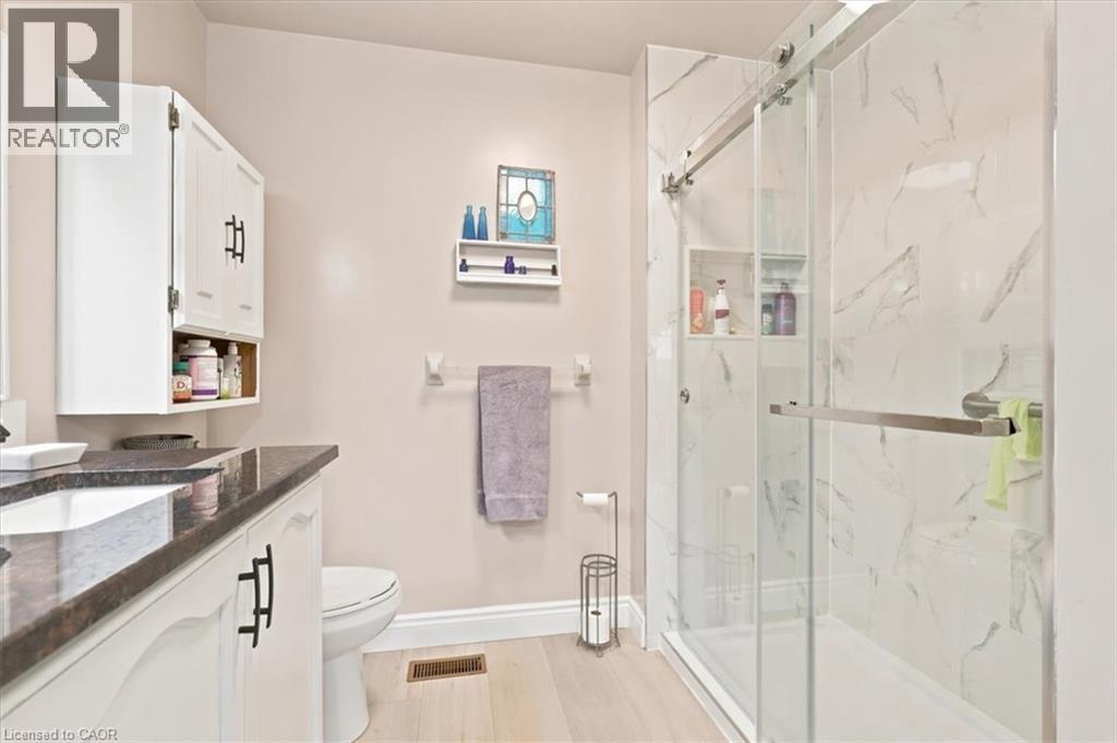 75 BEASLEY Crescent Unit# 14 thumbnail 25