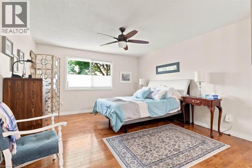 75 BEASLEY Crescent Unit# 14 thumbnail 20