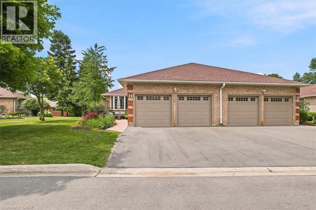 75 BEASLEY Crescent Unit# 14