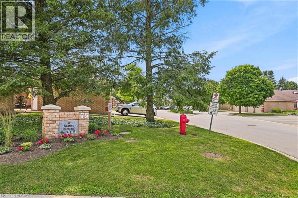 75 BEASLEY Crescent Unit# 14 thumbnail 42