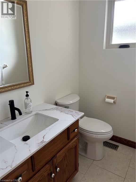 216 ALDERVIEW Drive thumbnail 9