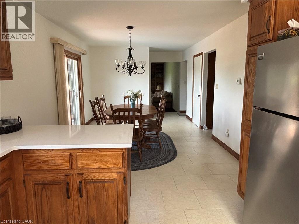 216 ALDERVIEW Drive thumbnail 22