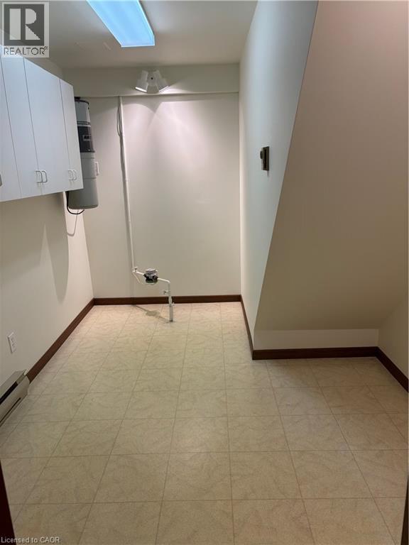 216 ALDERVIEW Drive thumbnail 7