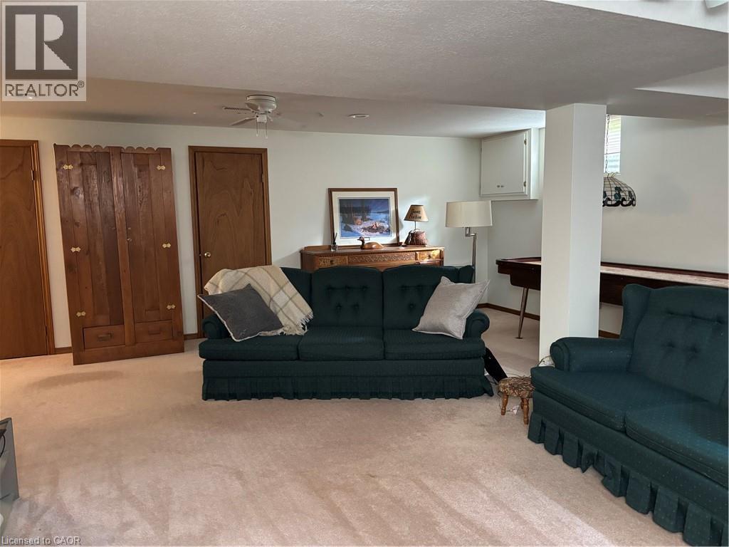 216 ALDERVIEW Drive thumbnail 5