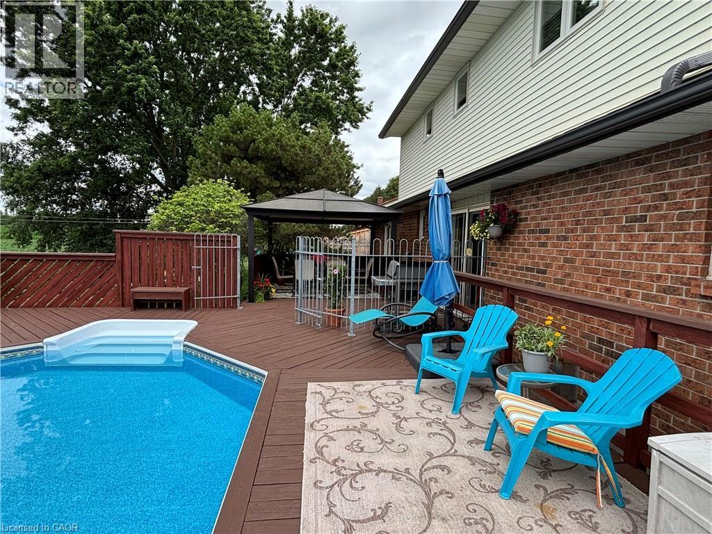 216 ALDERVIEW Drive thumbnail 11