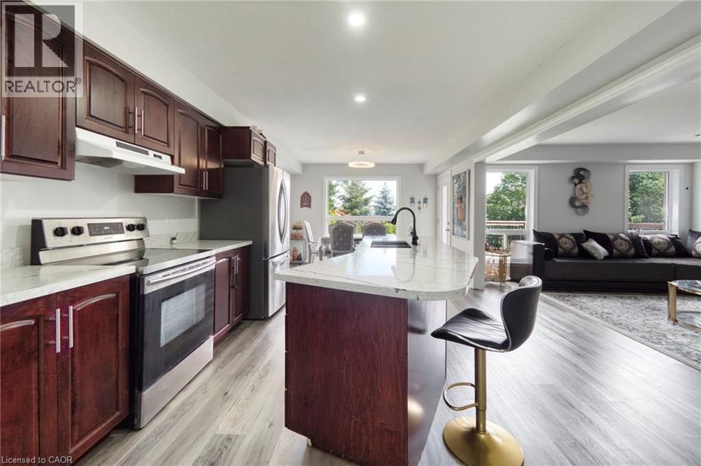 264 VINCENT Drive thumbnail 5