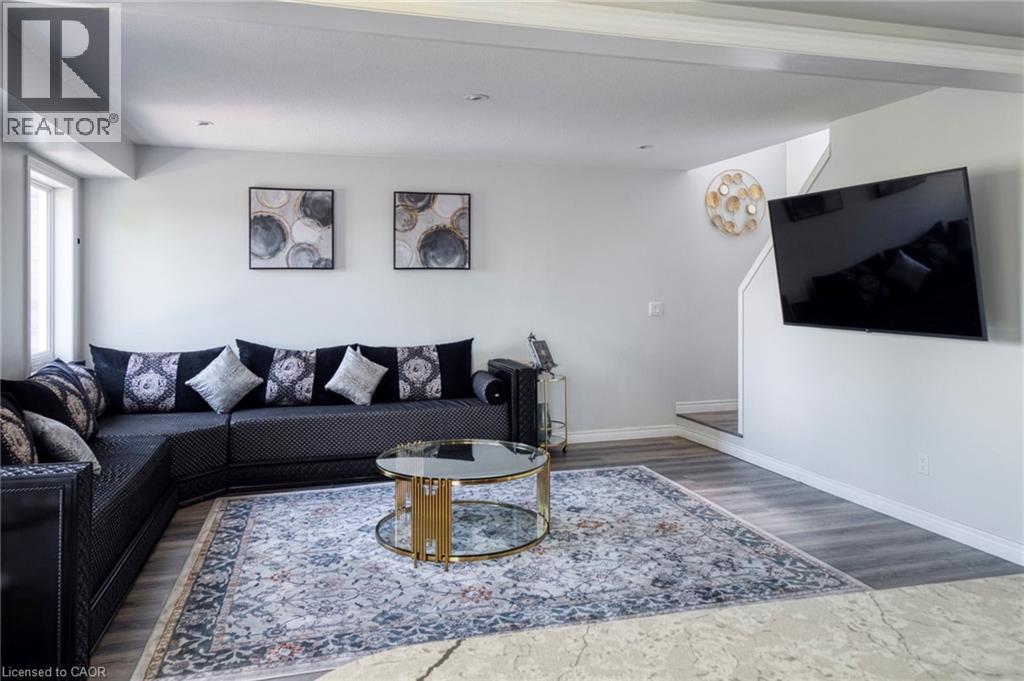 264 VINCENT Drive thumbnail 15