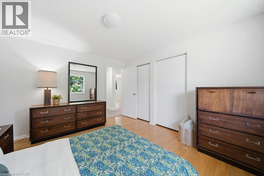 64 WARREN Road thumbnail 19