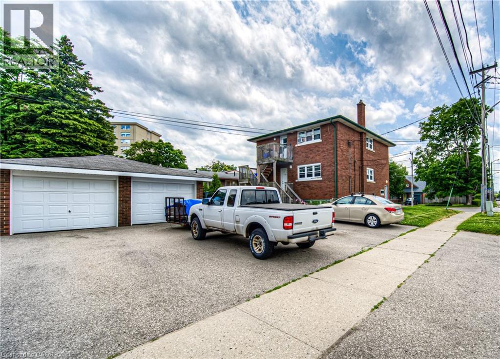 218 MARGARET Avenue thumbnail 10