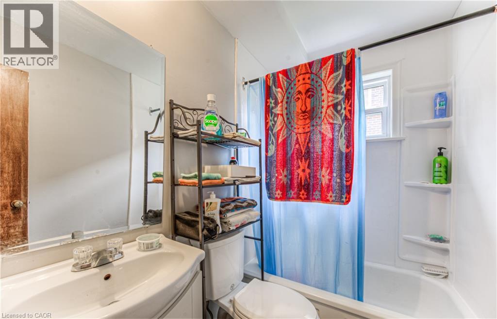 218 MARGARET Avenue thumbnail 21