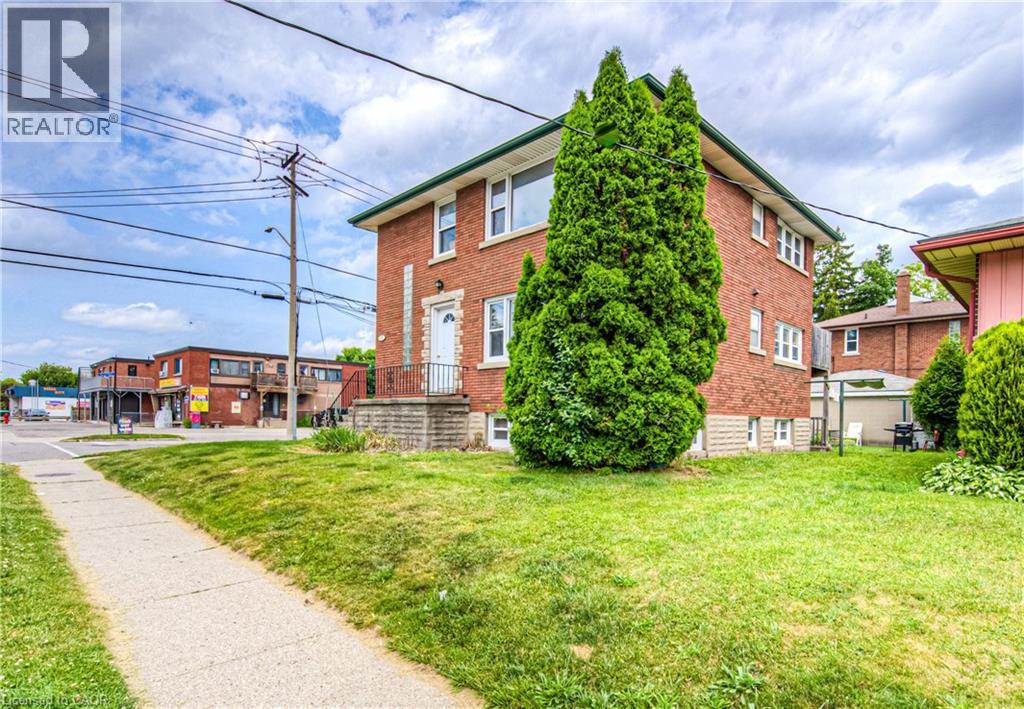 218 MARGARET Avenue thumbnail 3