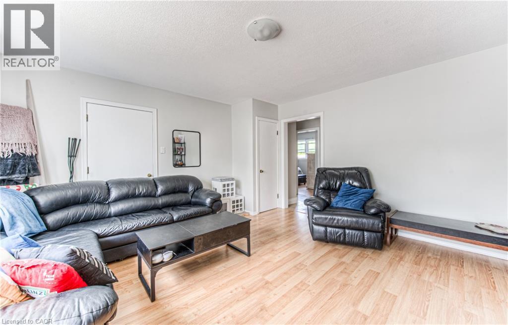 218 MARGARET Avenue thumbnail 43