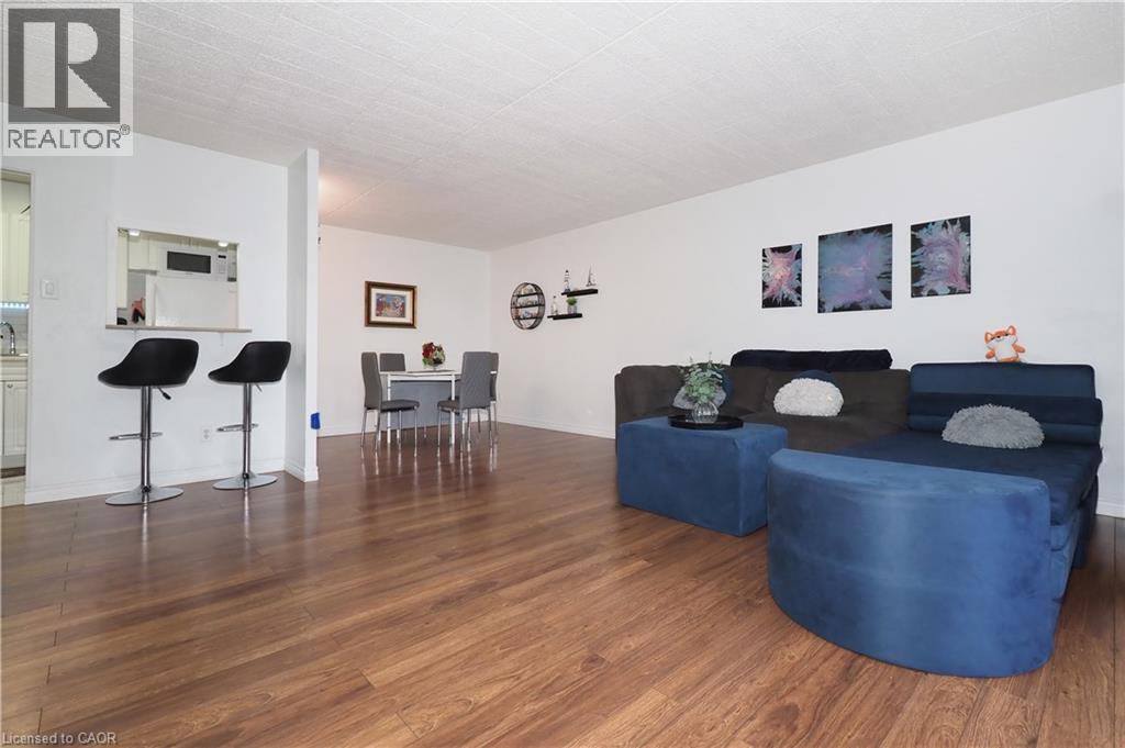 6 WALTON Avenue Unit# 206 thumbnail 8