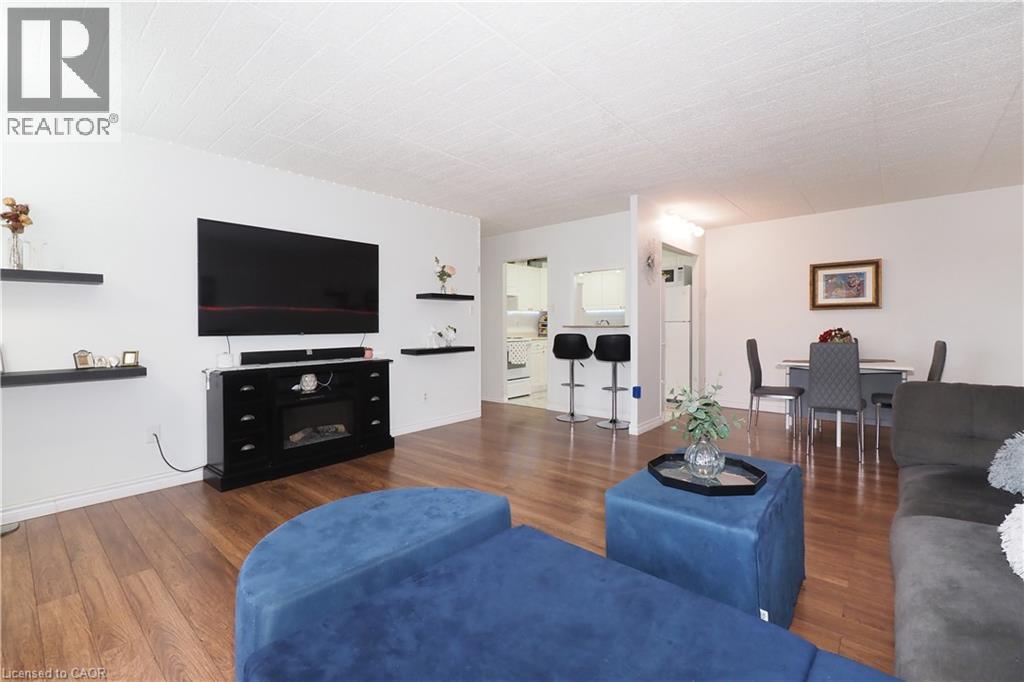 6 WALTON Avenue Unit# 206 thumbnail 9