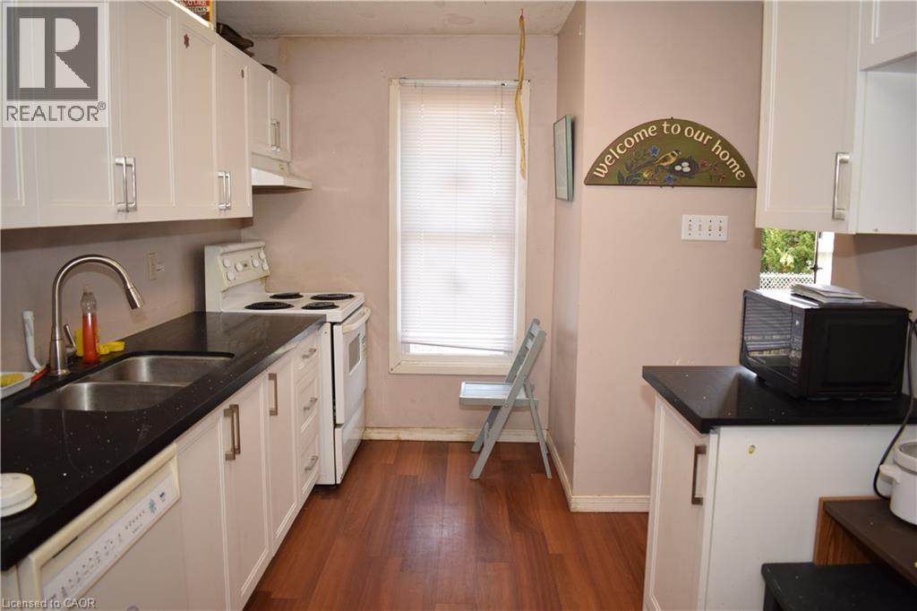 249 CEDARBRAE Avenue Unit# 1 thumbnail 11