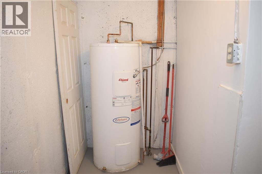 249 CEDARBRAE Avenue Unit# 1 thumbnail 26