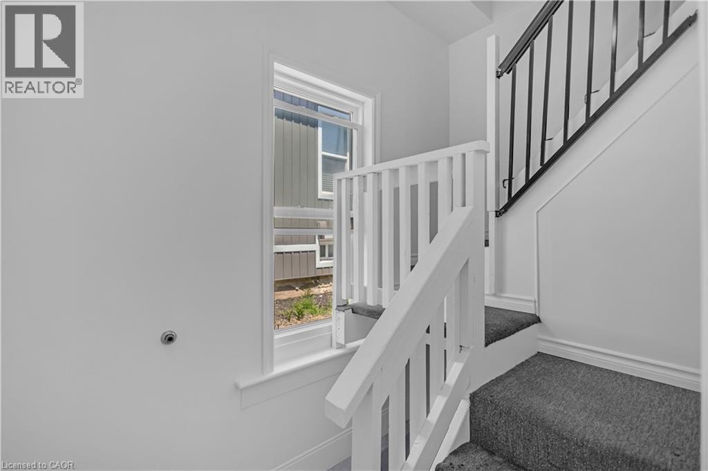 60 BERKLEY Road thumbnail 22