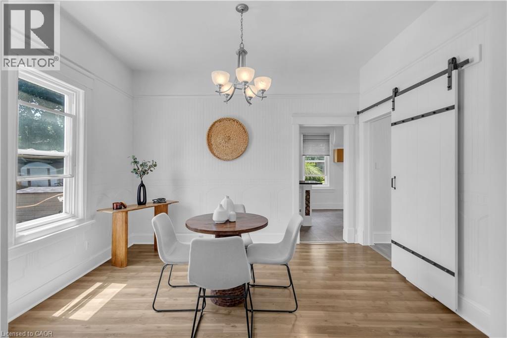 60 BERKLEY Road thumbnail 8