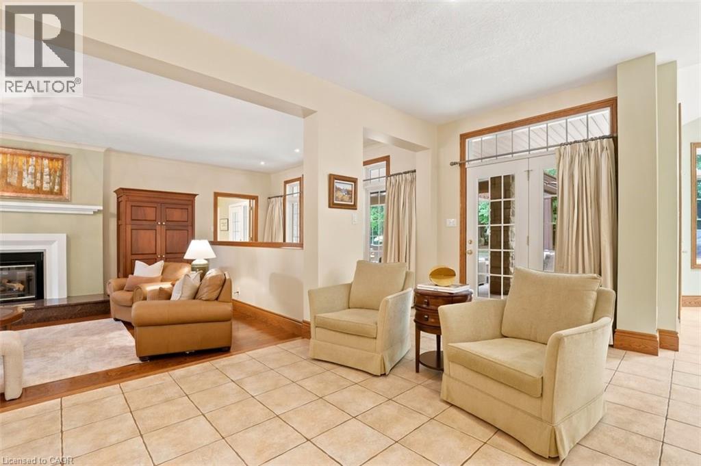 709 GLASGOW Street thumbnail 15