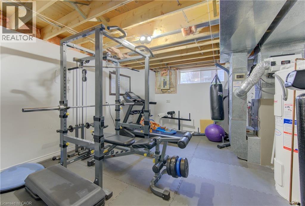 306 ROXTON Drive thumbnail 36