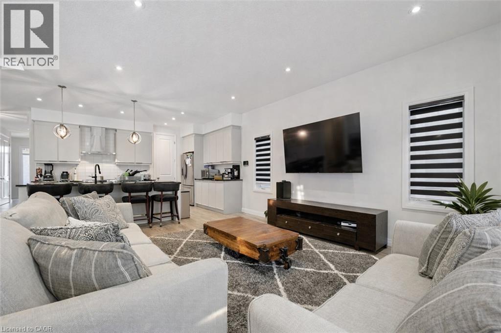 972 STONECLIFFE Walk Unit# 18 thumbnail 16