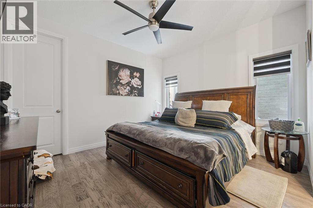 972 STONECLIFFE Walk Unit# 18 thumbnail 21