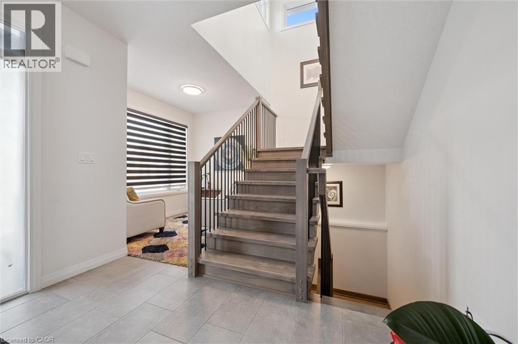 972 STONECLIFFE Walk Unit# 18 thumbnail 25