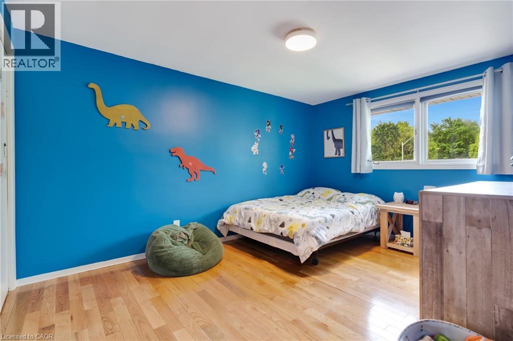 7 BLUE HERON Court thumbnail 25