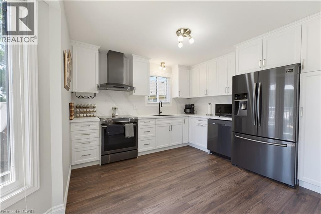 32 STONEHAVEN Place thumbnail 10