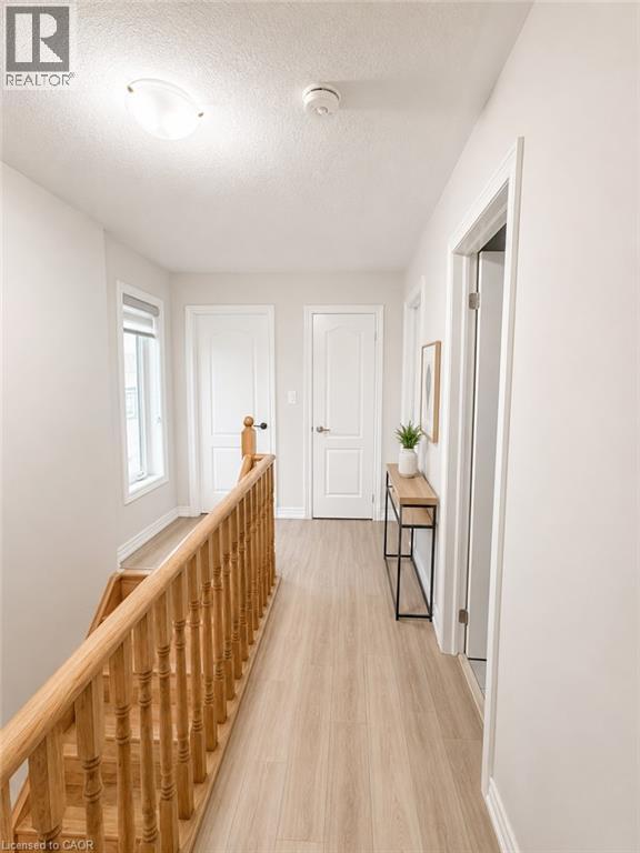 770 LINDEN Drive thumbnail 16