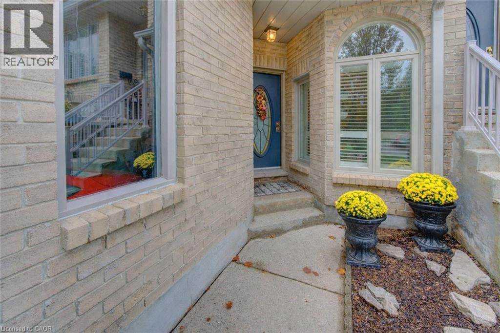 225 BENJAMIN Road Unit# 61 thumbnail 2