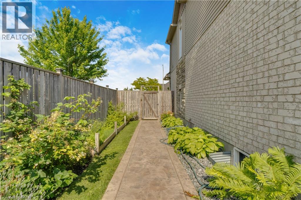 83 FRANKFURT Street thumbnail 37