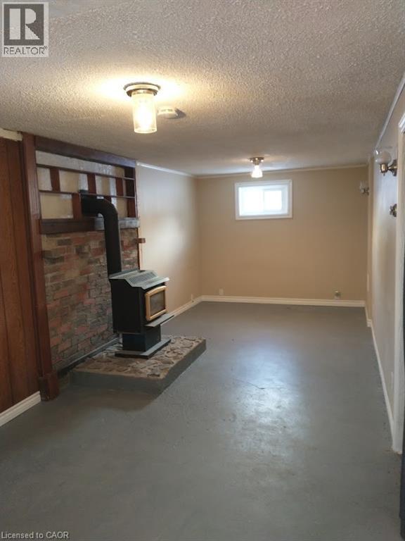 71 NICKOLAS Crescent thumbnail 3