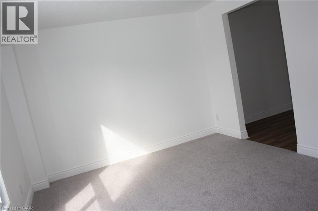 144 SEKURA Crescent thumbnail 3
