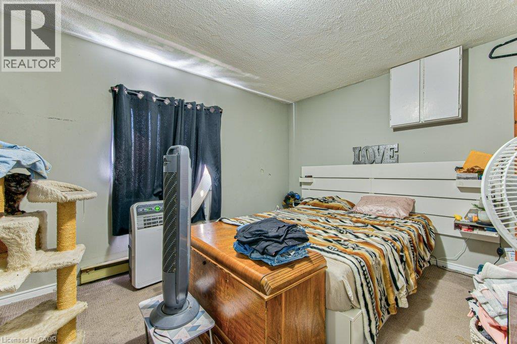 819 DUKE Street thumbnail 40
