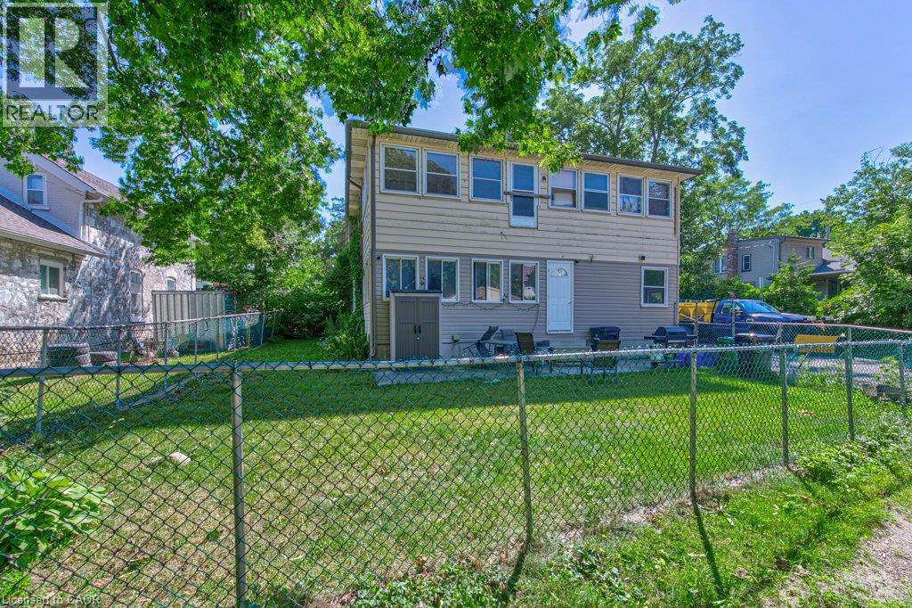 819 DUKE Street thumbnail 43