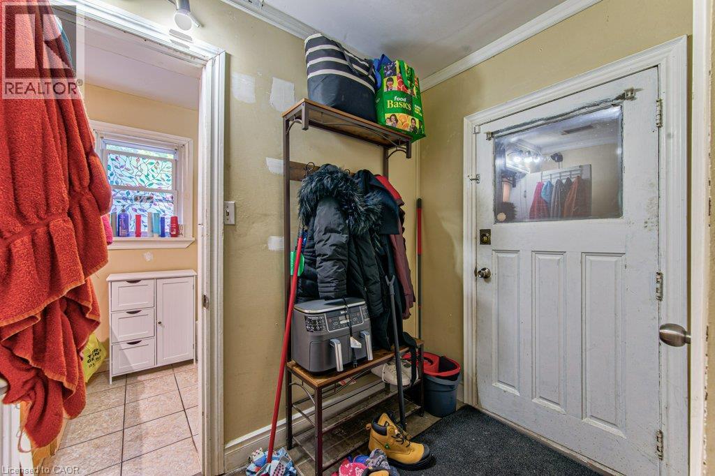 819 DUKE Street thumbnail 18